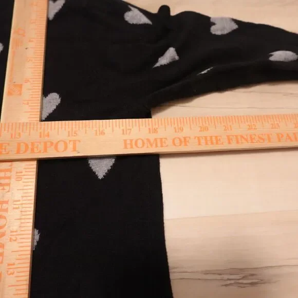 M Magaschoni Women M Sweater Black Gray Heart Print Pullover Stretch Knit - Picture 6 of 7